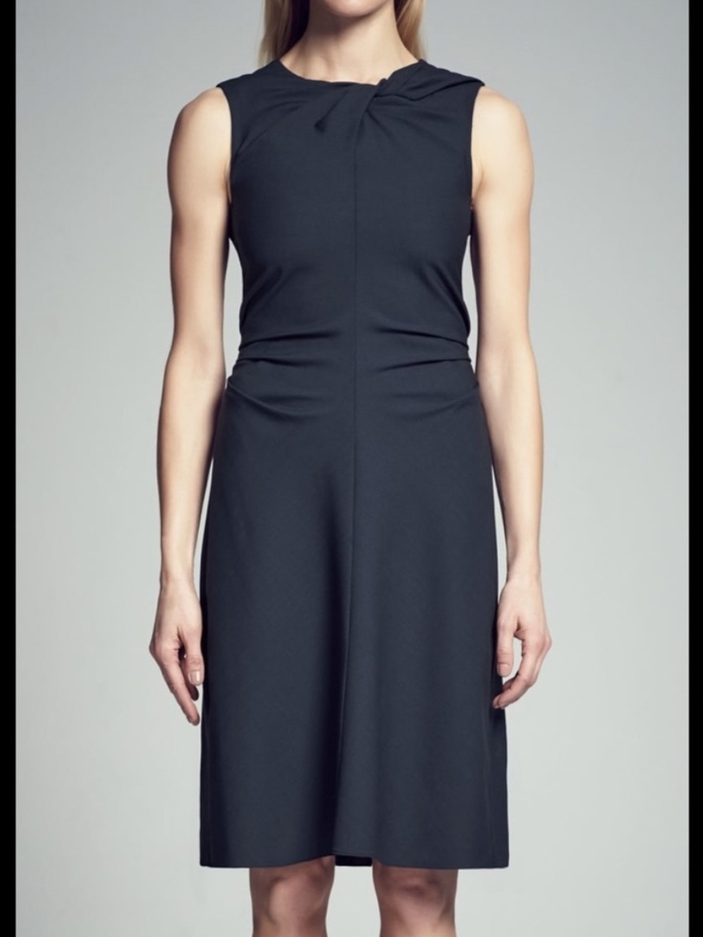 MM Lafleur Eleanor Dress Navy Sleeveless Neck Knot Side Gathers Womens 8